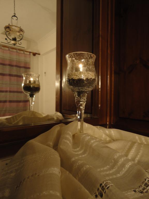 Alexandros &